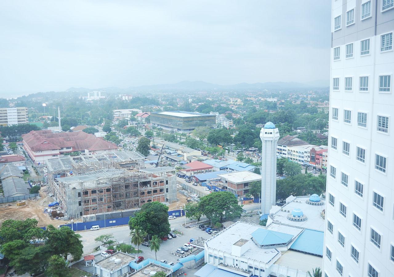 Seaview Holiday Apartment 2 - Free Wifi & Netflix Kuala Terengganu Zewnętrze zdjęcie